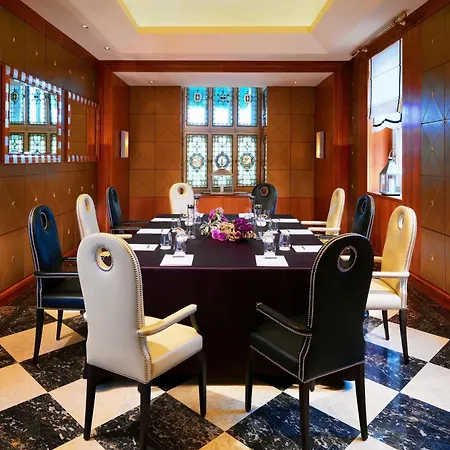 The Westin Excelsior, Szálloda Firenze