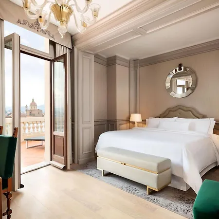 The Westin Excelsior, Szálloda 5*