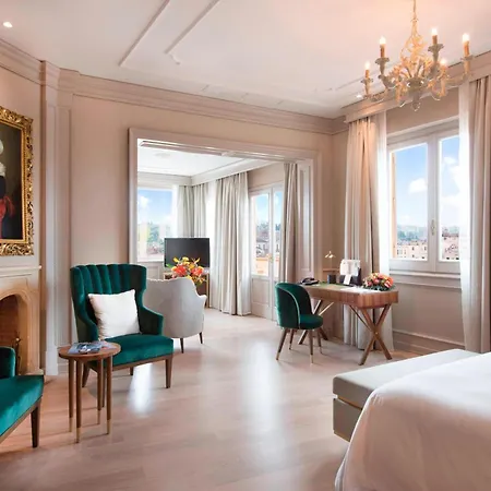 The Westin Excelsior, Отель