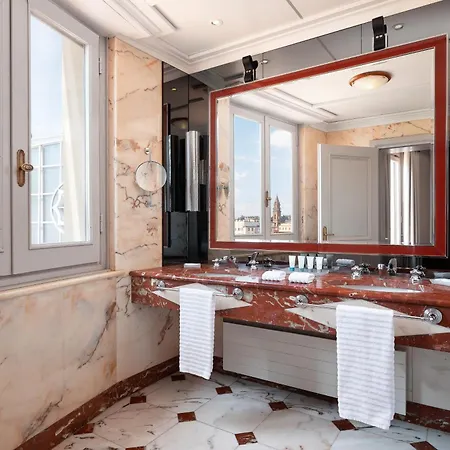 The Westin Excelsior, Szálloda Firenze