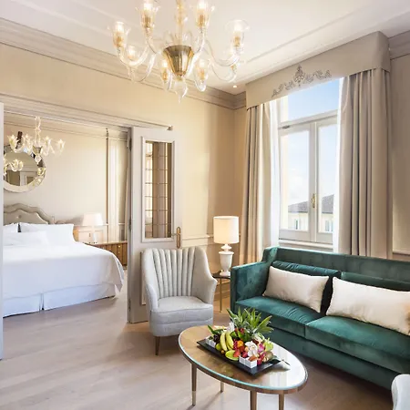 The Excelsior, A Luxury Collection Hotel, Florencie