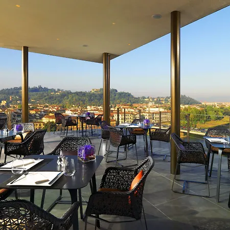 The Excelsior, A Luxury Collection Hotel, 5* Florencie