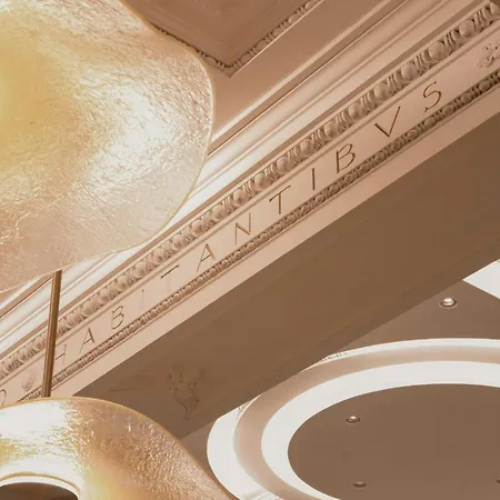 The Excelsior, A Luxury Collection Hotel, 5* فلورنس