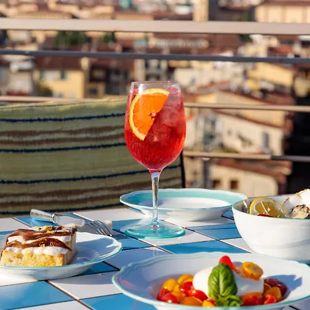 The Excelsior, A Luxury Collection Hotel, Otel 5*