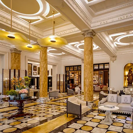 Szálloda The Excelsior, A Luxury Collection Hotel, 5*