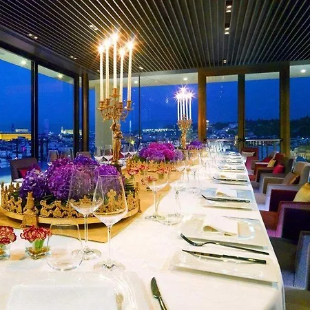 The Westin Excelsior, Szálloda 5*