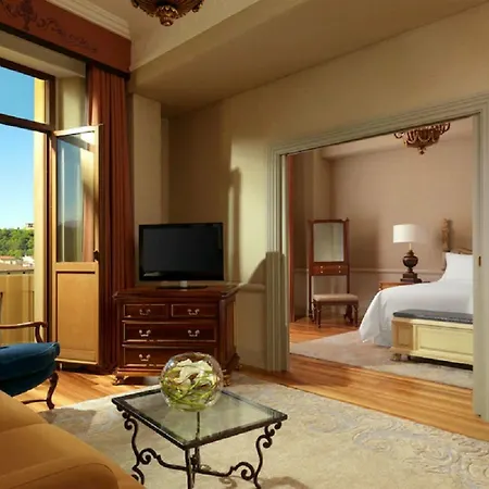 The Excelsior, A Luxury Collection Hotel, Florence