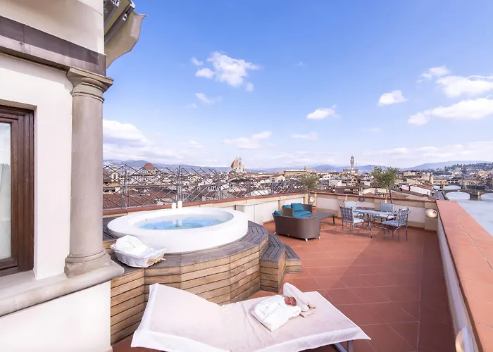 The Excelsior, A Luxury Collection Hotel, Hotel