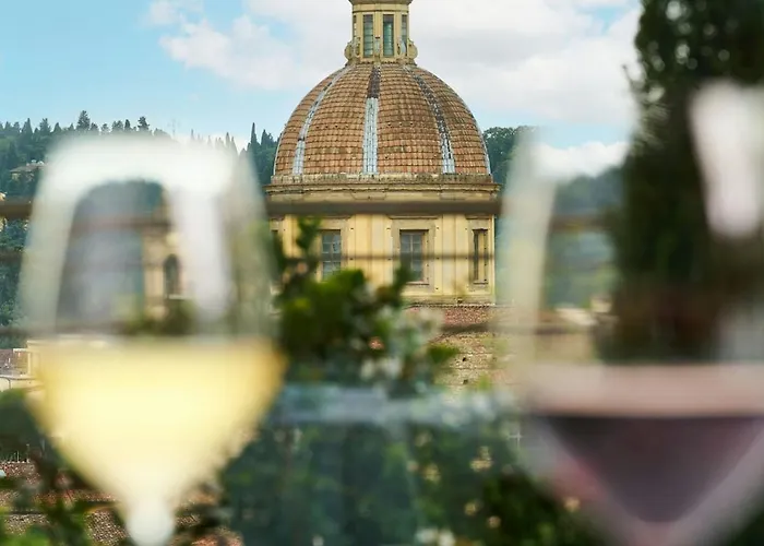 The Excelsior, A Luxury Collection Hotel, Hotell